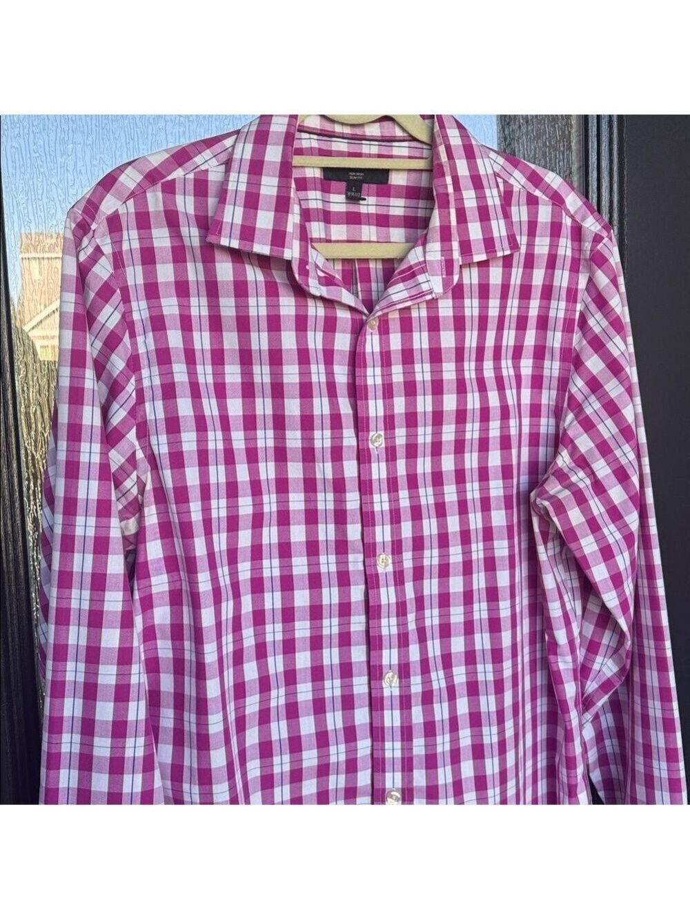 Banana Republic Men's Magenta Checkered Shirt - Picture 3 of 6